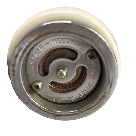 Rare Collectible Set Two Salt Pepper Shakers Grinder Ceramic Woodpecker Woodware - Picture 6 of 8